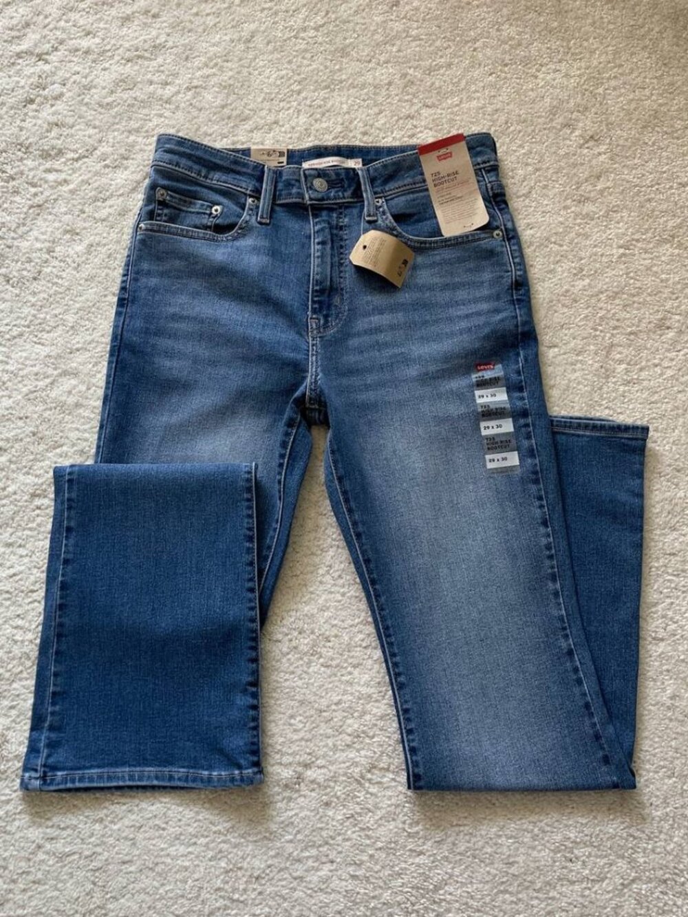 NWT Levi’s 725 High Rise Bootcut Women’s Jeans Size 29/32